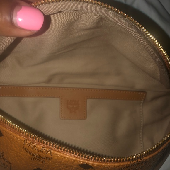 MCM Fanny Pack - Picture 5 of 6
